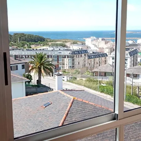 Ensan Ciprian Con Vistas Al Mar