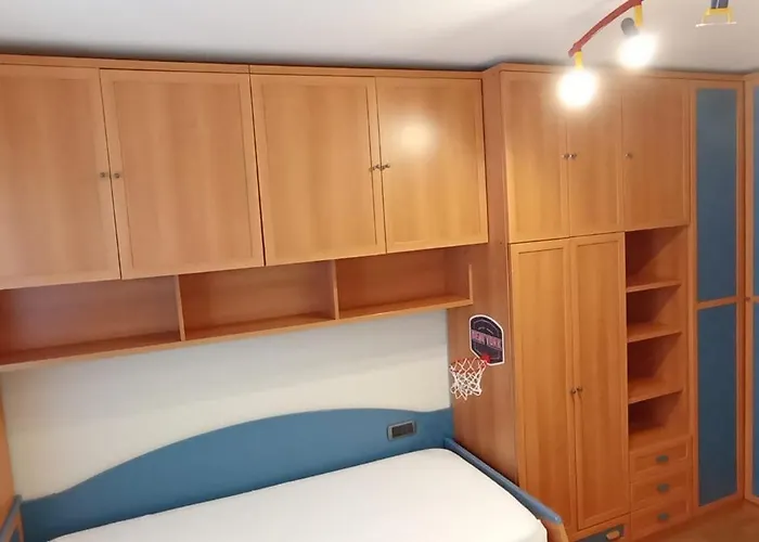 Ensan Ciprian Con Vistas Al Mar * Cervo