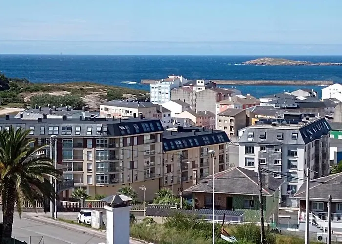 Ensan Ciprian Con Vistas Al Mar Cervo